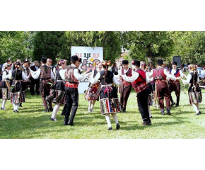 Българските традиции оживяват в ХV Фолклорен събор в Кермен